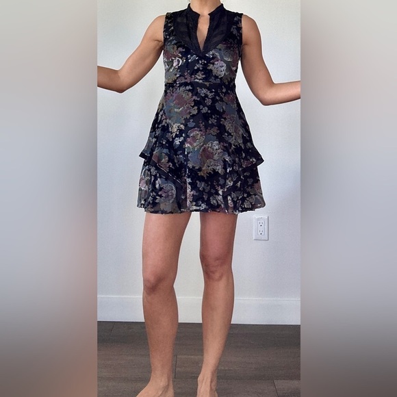 FREE PEOPLE Black velvety and lace flowy dress size 4 - Picture 2 of 12